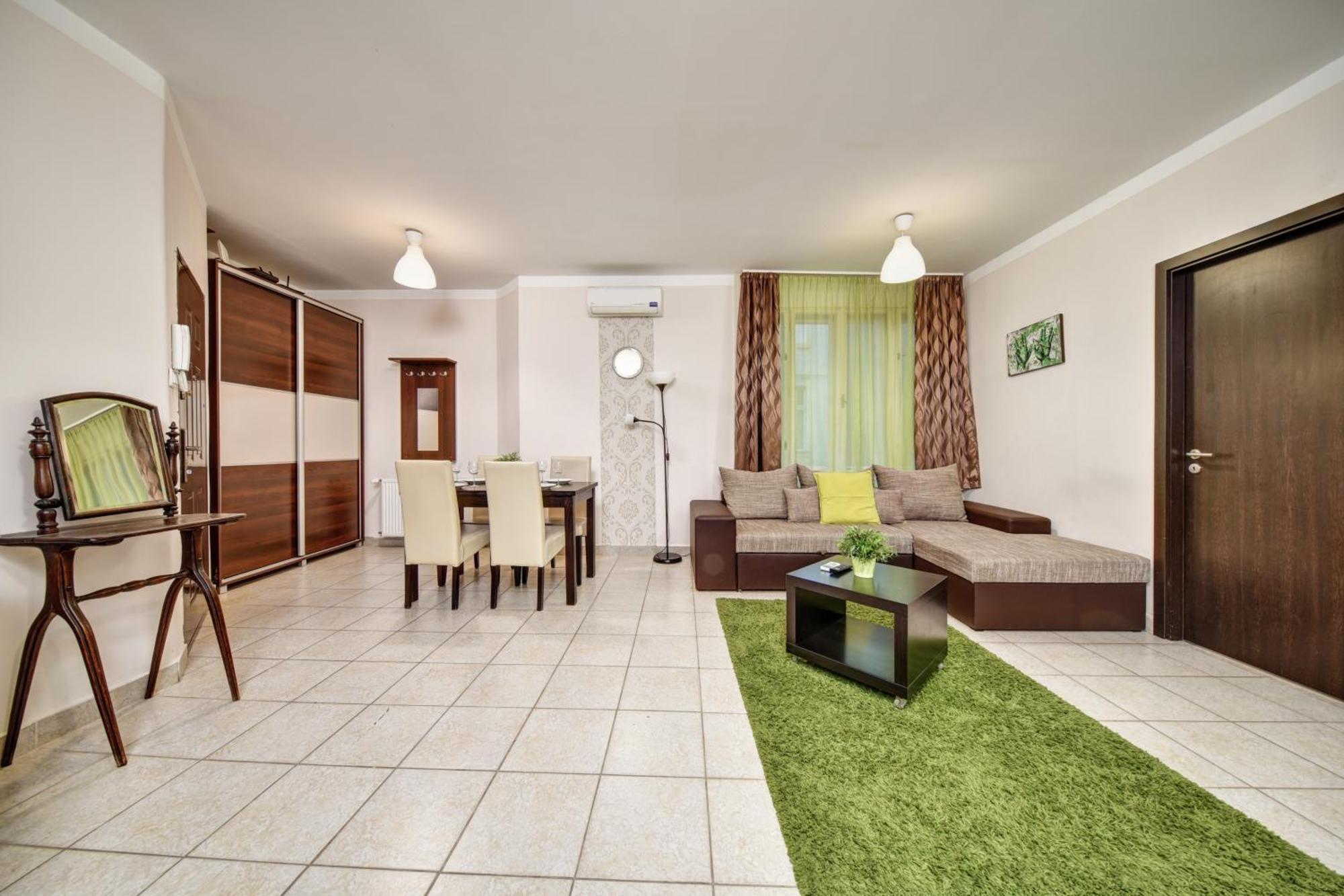 Central Walk Fashionstreet Apartmnts Budapest Esterno foto