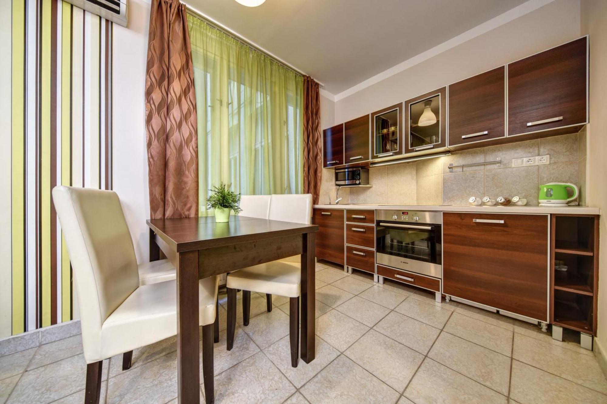 Central Walk Fashionstreet Apartmnts Budapest Esterno foto