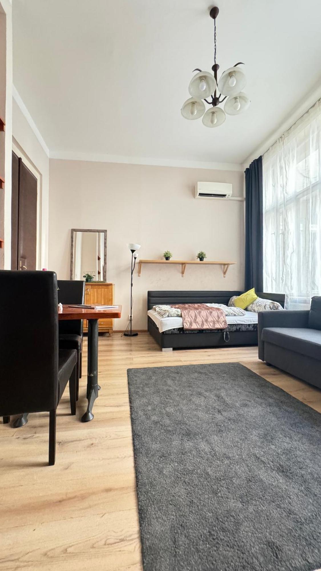 Central Walk Fashionstreet Apartmnts Budapest Esterno foto